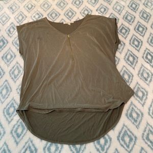 Green Envelope LA blouse size Medium